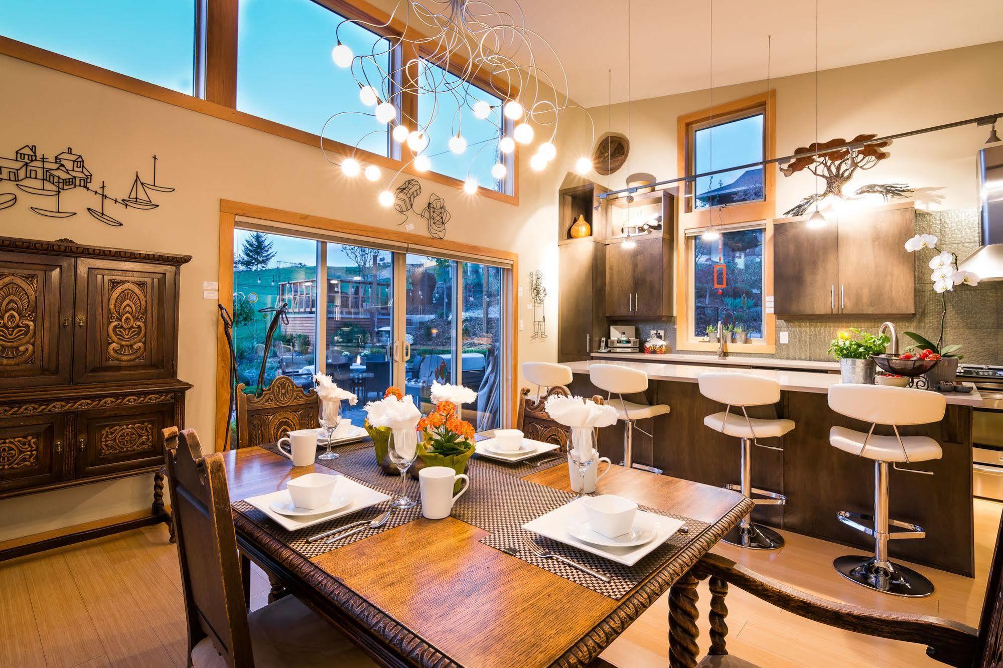 Cormier'S Studio Guest Suites เพนทิกตัน ภายนอก รูปภาพ